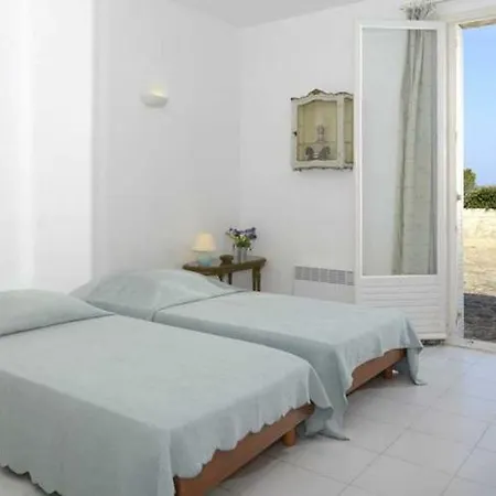 Calvi Sleeps 8 Pool Wifi